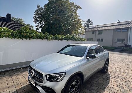 Mercedes-Benz GLC 300 de 4MATIC Coupé Autom. -