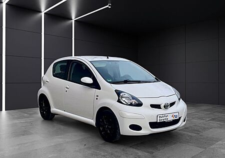 Toyota Aygo (X) AYGO Cool Touch~Navi~Standheizung~4-Türer~Alu