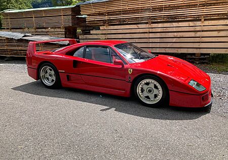 Ferrari F40