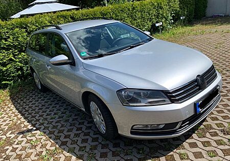 VW Passat Variant Volkswagen 2.0 TDI DPF BlueMotion Trendl...
