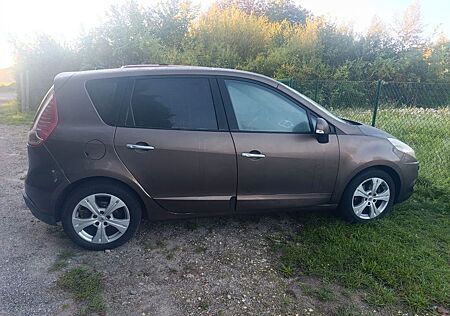 Renault Scenic 3 1.9 dCi 96kW