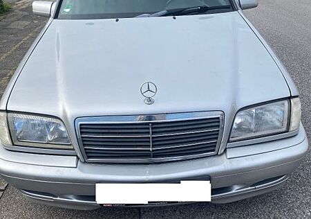 Mercedes-Benz C 180 T SPORT Sport