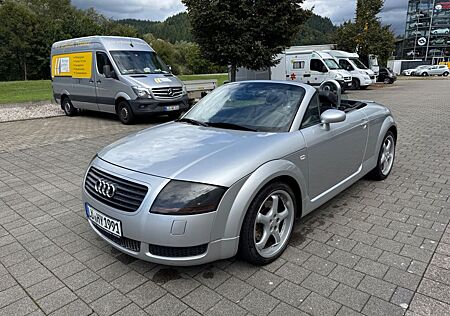 Audi TT Roadster 1.8T 132 kW *Xenon*Leder*