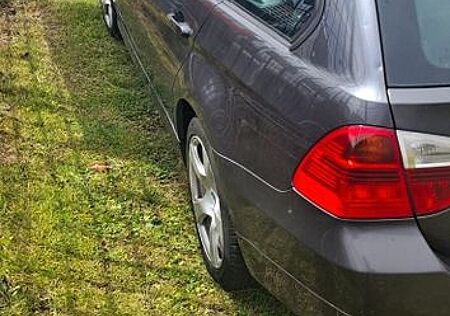 BMW 320d Touring -