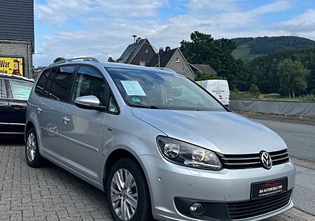 VW Touran Volkswagen Life BMT