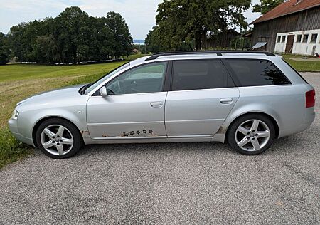 Audi A6 2.4 multitronic Avant -