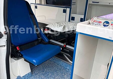 VW T6 Caravelle Volkswagen T6 Krankenwagen ambulance neue Inspektion !
