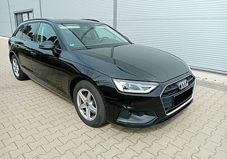 Audi A4 Avant 35 TDI S tronic Head-Up Virtual Cocpit