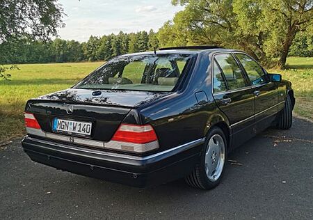 Mercedes-Benz 420
