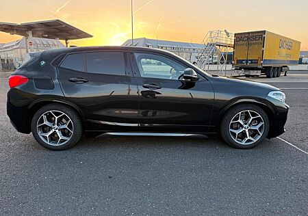 BMW X2 xDrive20d M Sport, VOLL, Checkheft