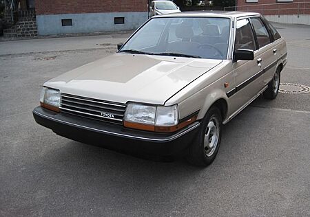 Toyota Carina