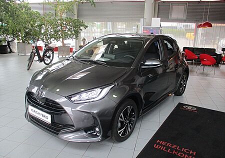 Toyota Yaris Hybrid Teamplayer