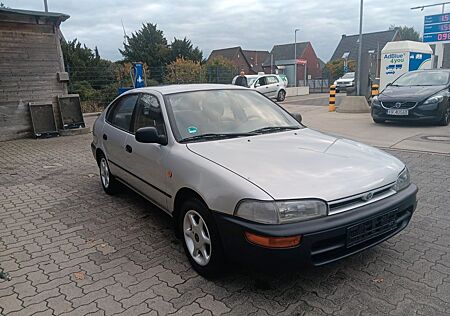 Toyota Corolla gebraucht kaufen Toyota Corolla 1.4 XLi