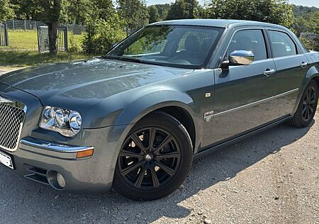 Chrysler 300C 5.7 V8 HEMI Autom. -