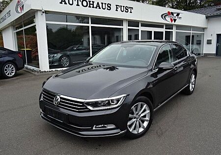 VW Passat Volkswagen 2.0TDI Limo HIGHLINE,LEDER,NAV,LED,AUT,1H