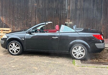 Renault Megane Coupé-Cabriolet Luxe Dynamique 1.6 Lu...