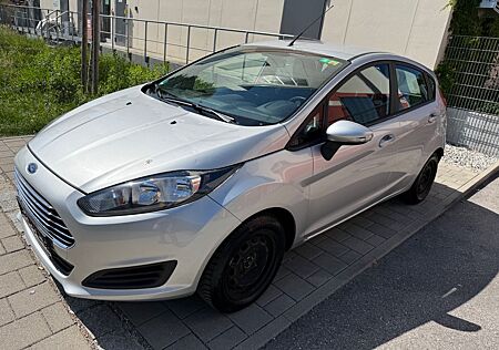 Ford Fiesta 1,6 TDCi 70kW Euro 5. Klima TÜV