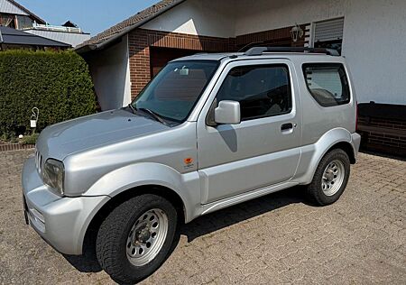 Suzuki Jimny 1.3 4WD TÜH Neu, Reifen Neu