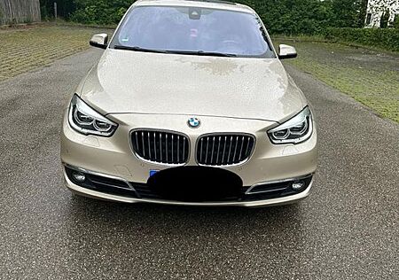 BMW 530d 530 Gran Turismo xDrive Gran Turismo Lu...