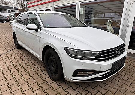 VW Passat Variant Volkswagen 2.0 TDI DSG Business*LED*Navi*