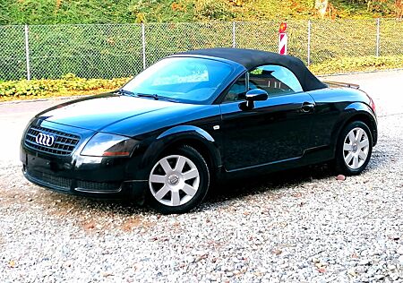 Audi TT Roadster 1.8T 110KW -