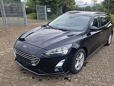 Ford Focus Turnier 1.5 Aut. LED Rf Navi Tempo BT
