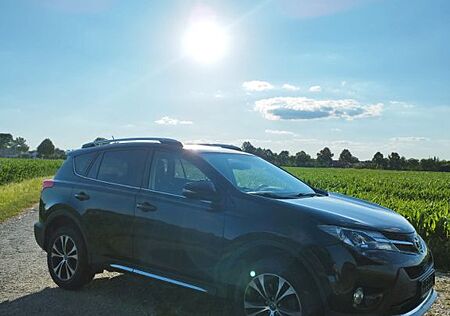 Toyota RAV 4 2,2-l Diese*4x4*Navi*Tempo*LED*Kamera*...