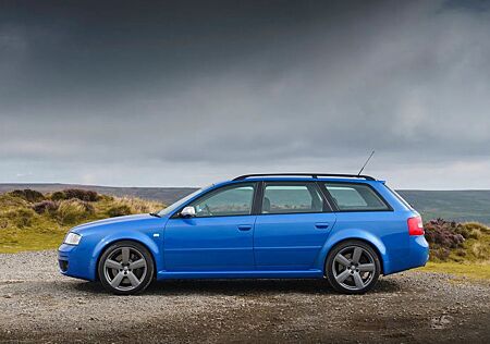 Audi RS6 4.2 tiptronic quattro Avant -