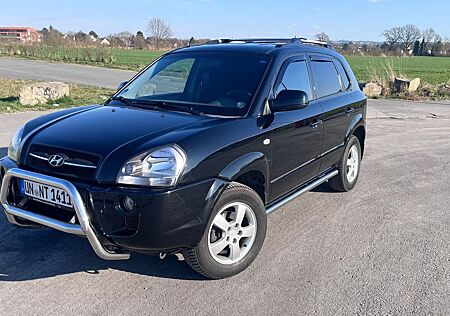 Hyundai Tucson 2.0 GLS 2WD GLS