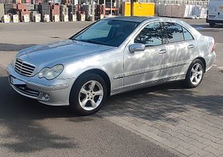 Mercedes-Benz C 180 Kompressor AVANTGARDE Avantgarde