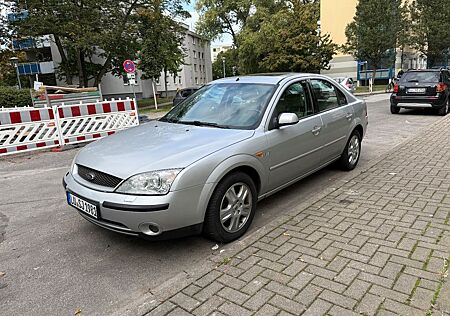 Ford Mondeo 2.0 Ghia Ghia