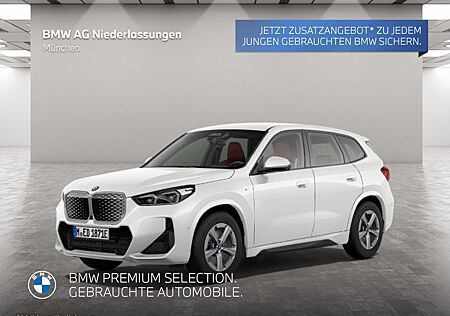 BMW iX1 xDrive30 M Sport AHK Driv.Assist.Prof LED