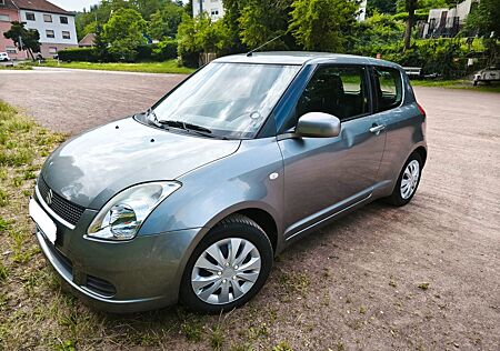 Suzuki Swift 1,3 Club - 71tkm - TÜV 10/26