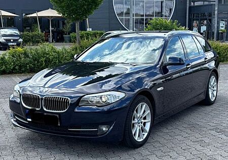 BMW 528 Baureihe 5 Touring i xDrive