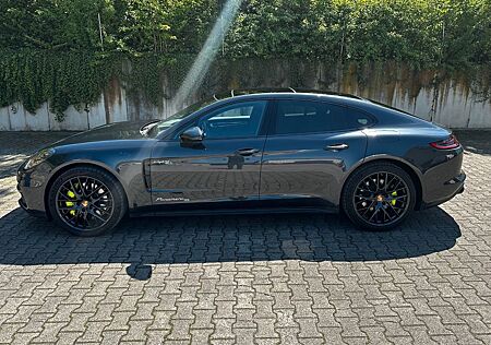 Porsche Panamera 4 E-Hybrid Edition 10 Jahre Edition...
