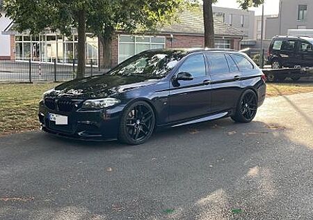 BMW 550i Touring A -