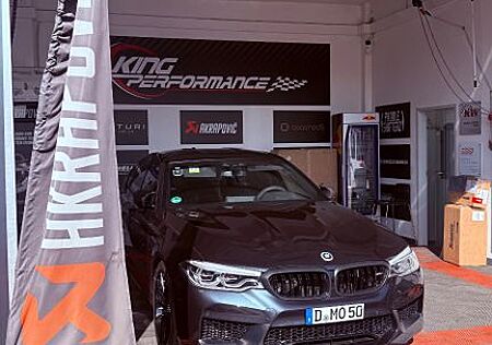 BMW M5 F90 2018 OHNE OPF - AKRAPOVIC Tuning Keramik