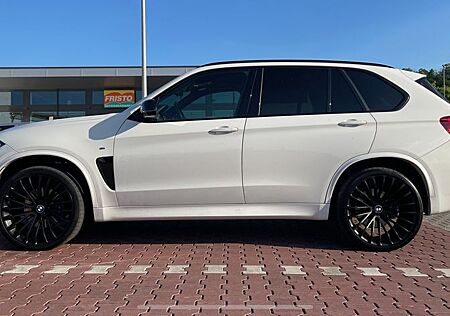 BMW X5 xDrive40dM - M50d Optik HUD-Keyless-AHK-Pano