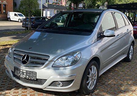 Mercedes-Benz B 180 B -Klasse
