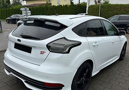 Ford Focus ST