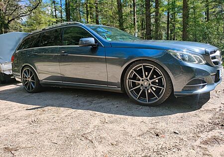 Mercedes-Benz E 220 BlueTEC T BlueEFF. Edition Autom. Edition