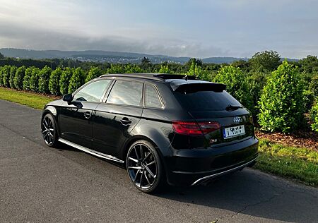 Audi S3 2.0 TFSI quattro Sportback -