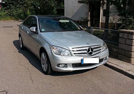 Mercedes-Benz C 350 AVANTGARDE