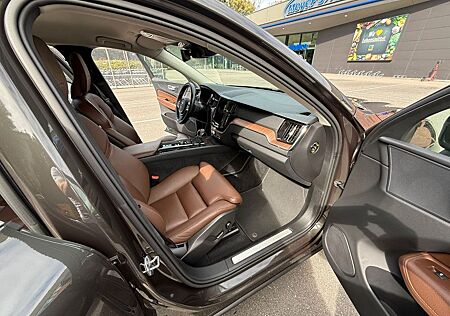 Volvo XC 60 XC60 D4 Inscription Geartronic aus erste hand