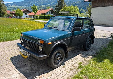 Lada Niva 1.7i Only Only