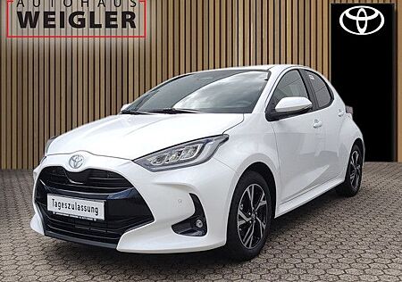 Toyota Yaris Hybrid Teamplayer,Safety+Comfort