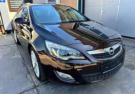 Opel Astra Tourer Innovation,Automatik,Bi-Xenon,Navi