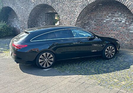 Mercedes-Benz CLA 180 Shooting Brake CLA 180 d Shooting Br...
