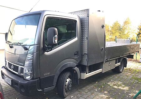 Nissan Cabstar