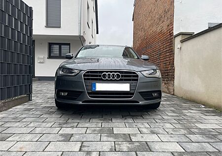 Audi A4 1.8 TFSI Ambiente Avant Ambiente